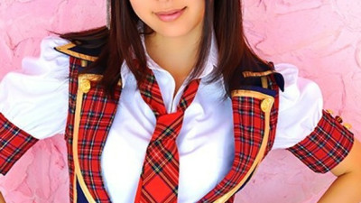 DV-1367 Tsukasa-chan is studying forty-eight hands in an idol costume. Struggle against the actor and shake his hips while being led. While being taught the technique, it is pierced with a hard piston, and at the missionary posture it is a press piston to