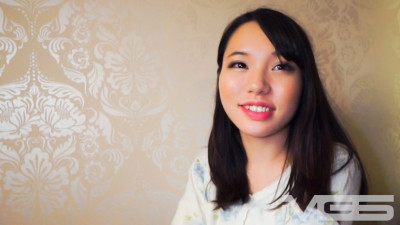 ETQT-016 Which do you prefer, Misaki-chan cunnilingus or electric massage machine? Ideally, if I get hit with an electric massage machine while putting it in, it